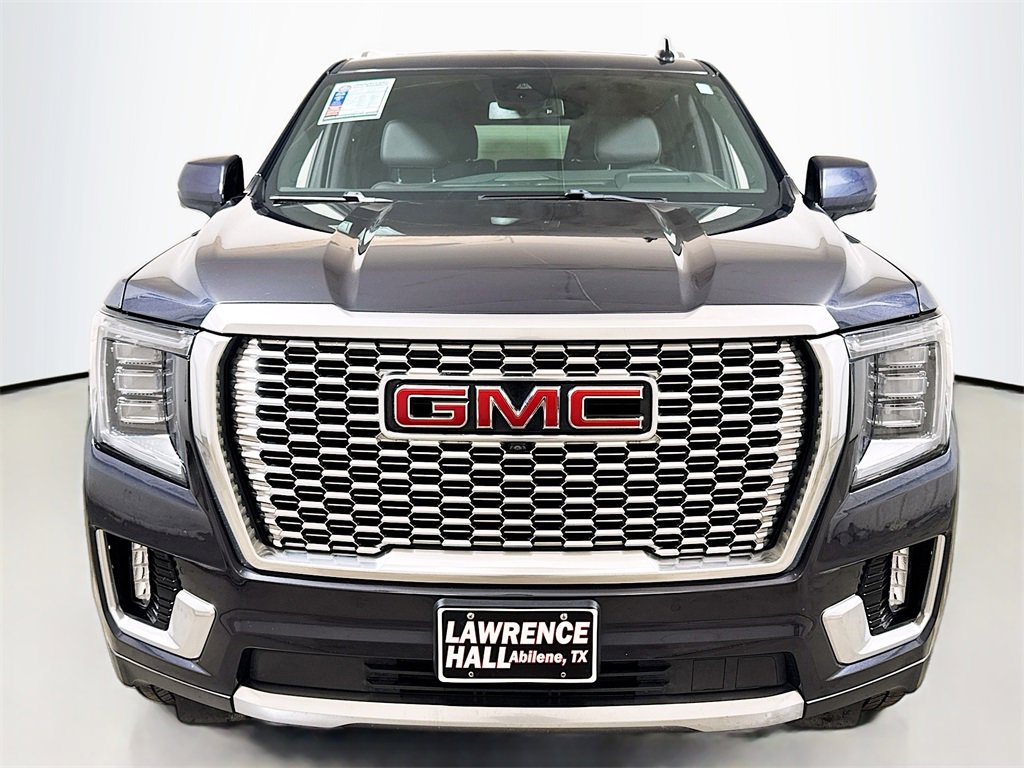 Used 2023 GMC Yukon XL Denali image 2