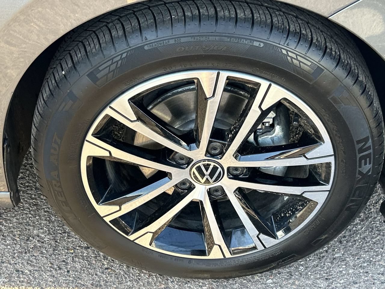 Certified 2026 Volkswagen Jetta Sport FWD image 7