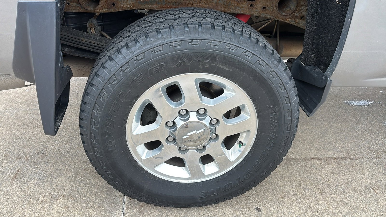 Used 2017 Chevrolet Silverado 2500 LT w/ LT Convenience Package image 11