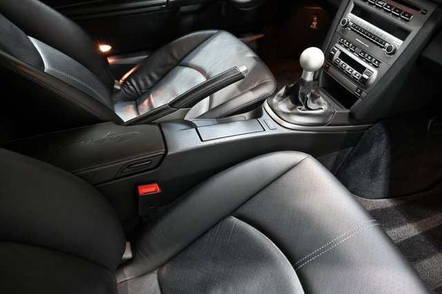 Used 2006 Porsche Cayman S image 16