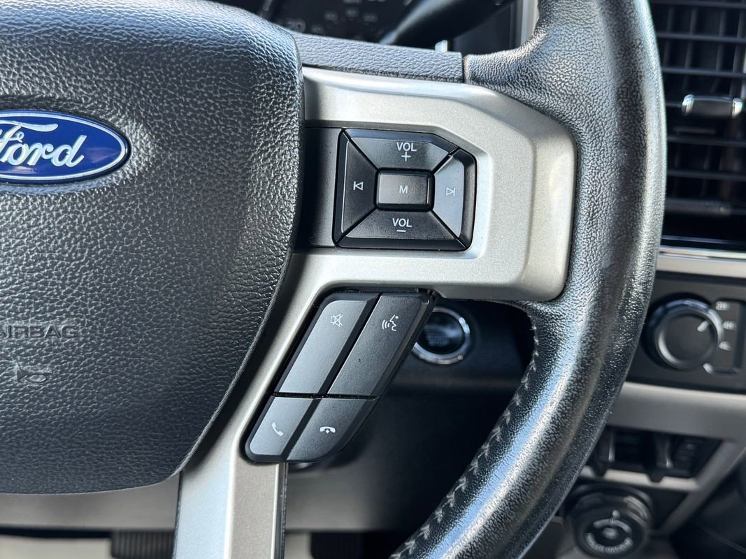 Used 2020 Ford F350 Lariat w/ Lariat Ultimate Package image 29