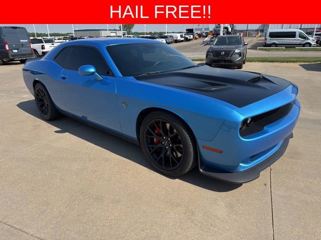 Used 2016 Dodge Challenger SRT Hellcat RWD video 1