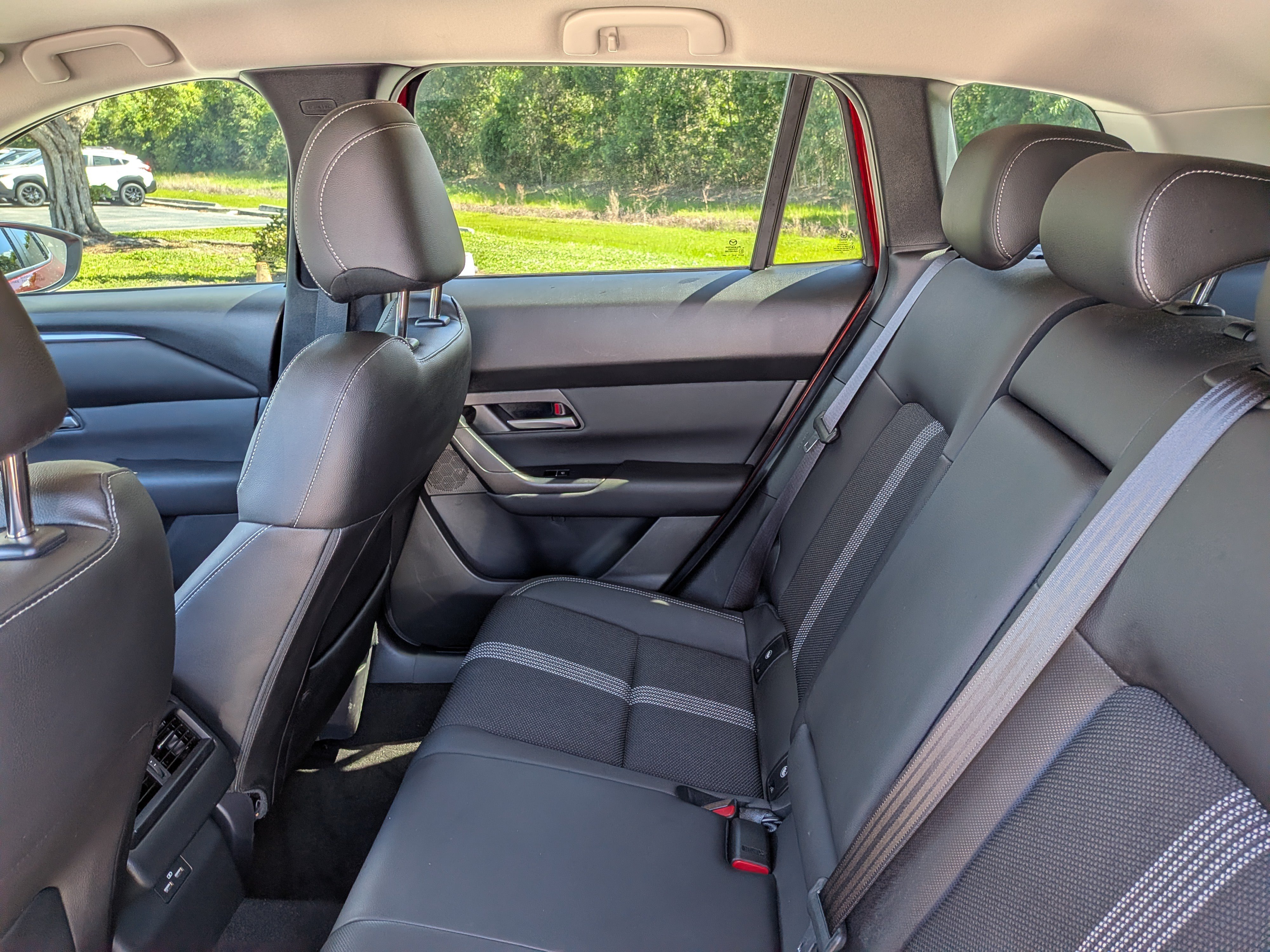 Used 2024 MAZDA CX-50 AWD 2.5 S w/ Cargo Package image 15