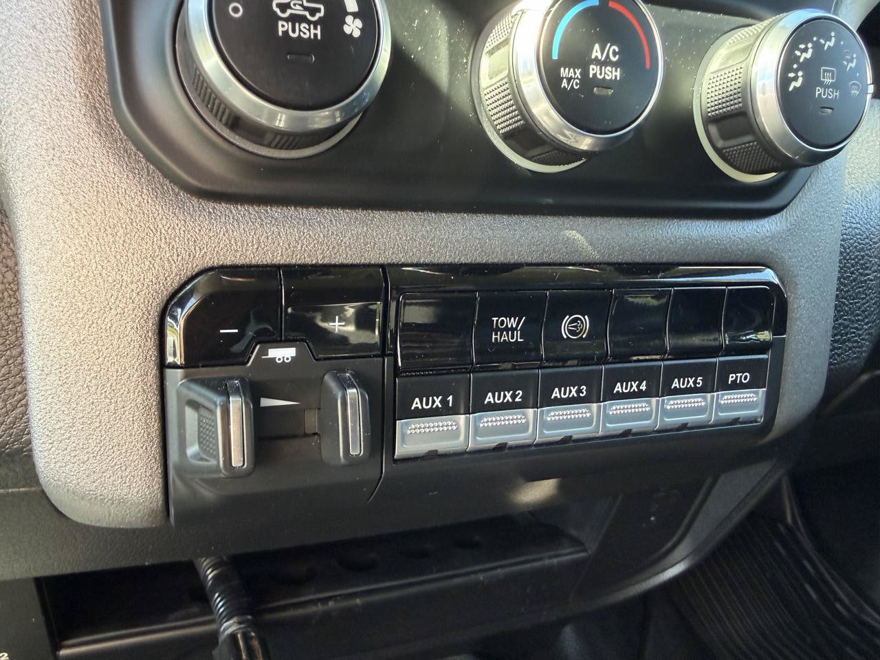 Used 2019 RAM 4500 Tradesman w/ Max Tow Package AWD/4WD image 27