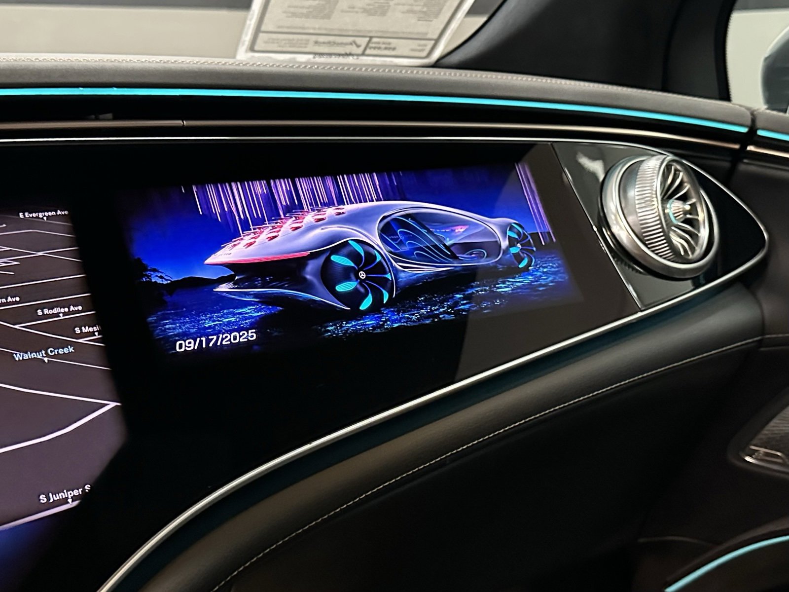 Certified 2023 Mercedes-Benz EQS 580 4MATIC SUV image 37