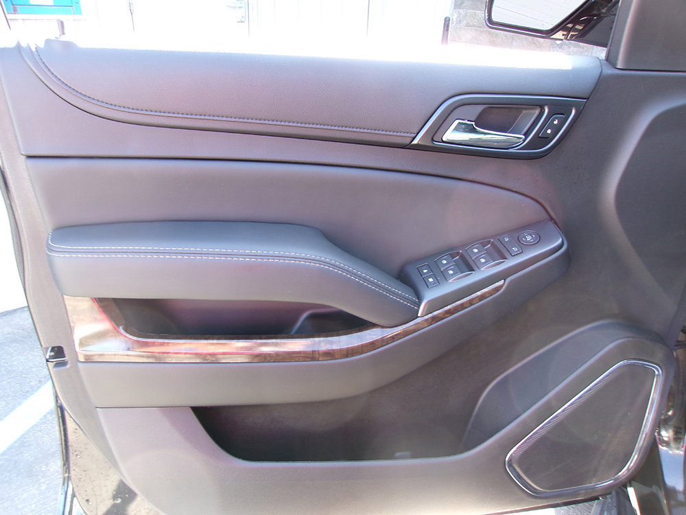 Used 2017 Chevrolet Tahoe LS AWD/4WD image 16