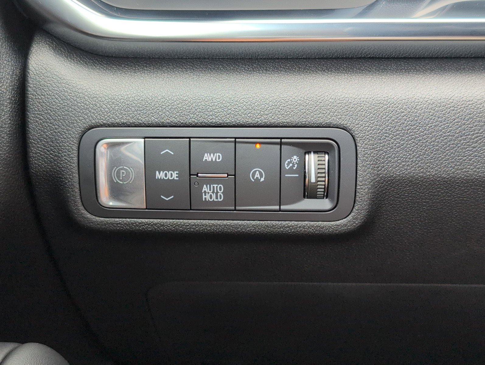 Used 2025 GMC Terrain Elevation image 26