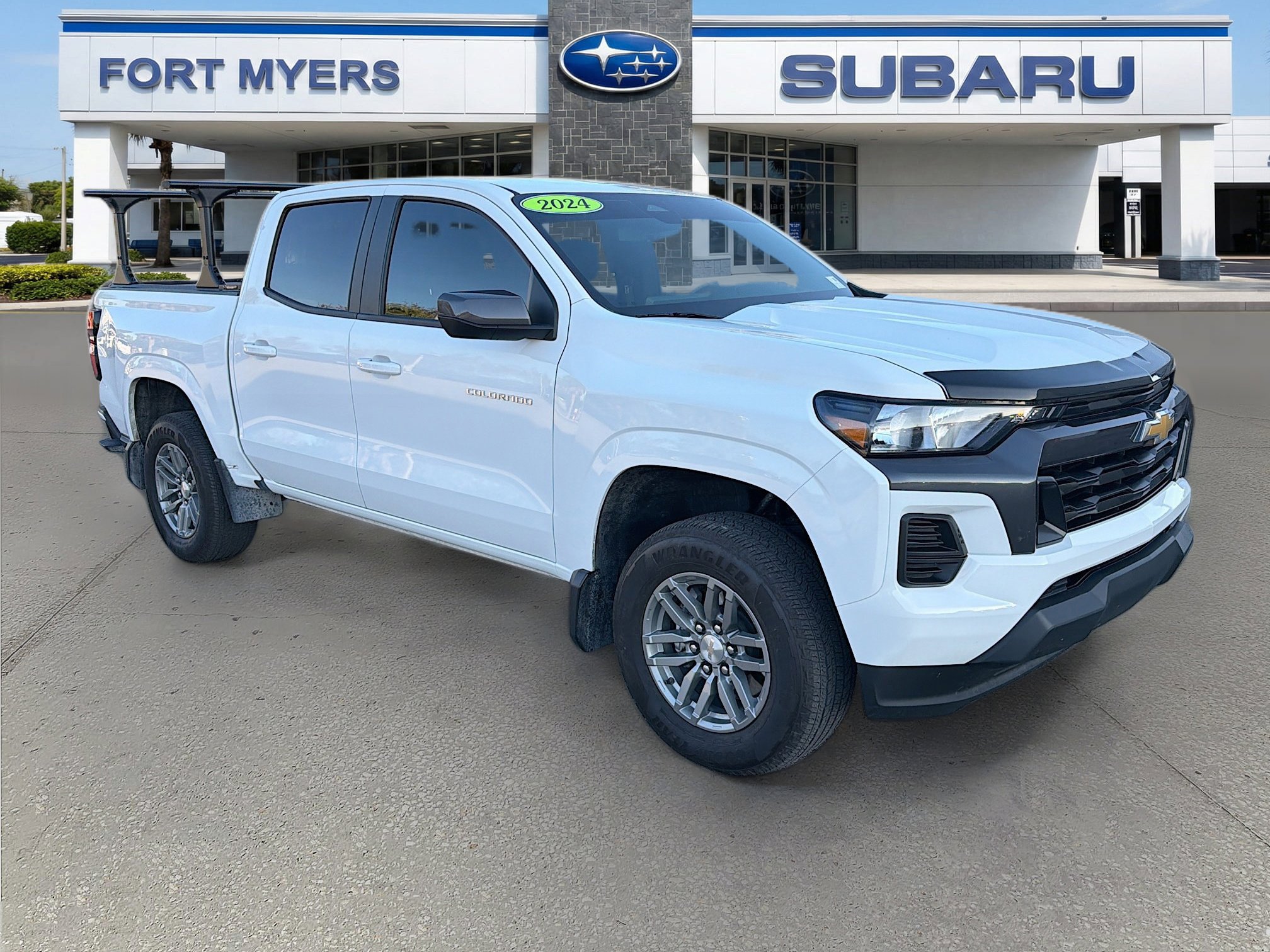Used 2024 Chevrolet Colorado LT w/ Advanced Trailering Package image 1