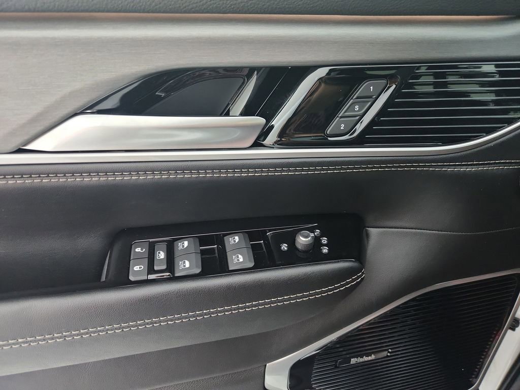 New 2026 Jeep Grand Wagoneer L Limited AWD/4WD image 21