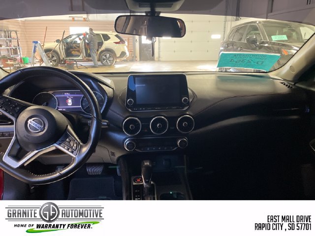 Used 2022 Nissan Sentra SR FWD image 14