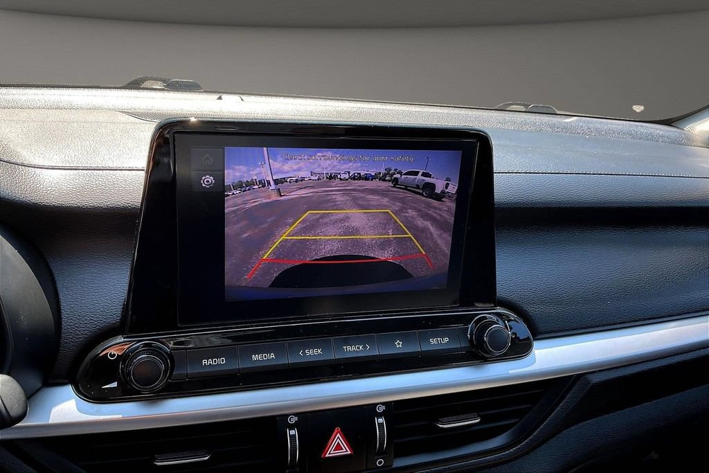 Used 2024 Kia Forte LXS w/ LXS Technology Package FWD image 17