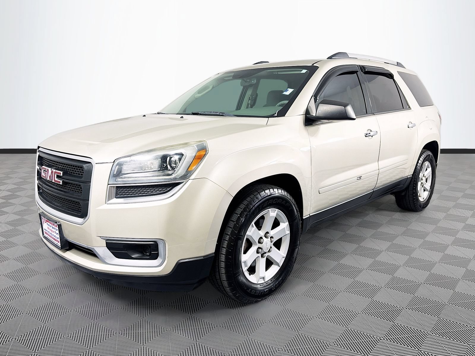 Used 2013 GMC Acadia SLE FWD image 3