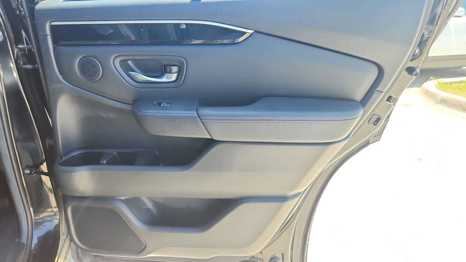 Used 2023 Honda Pilot EX-L image 27