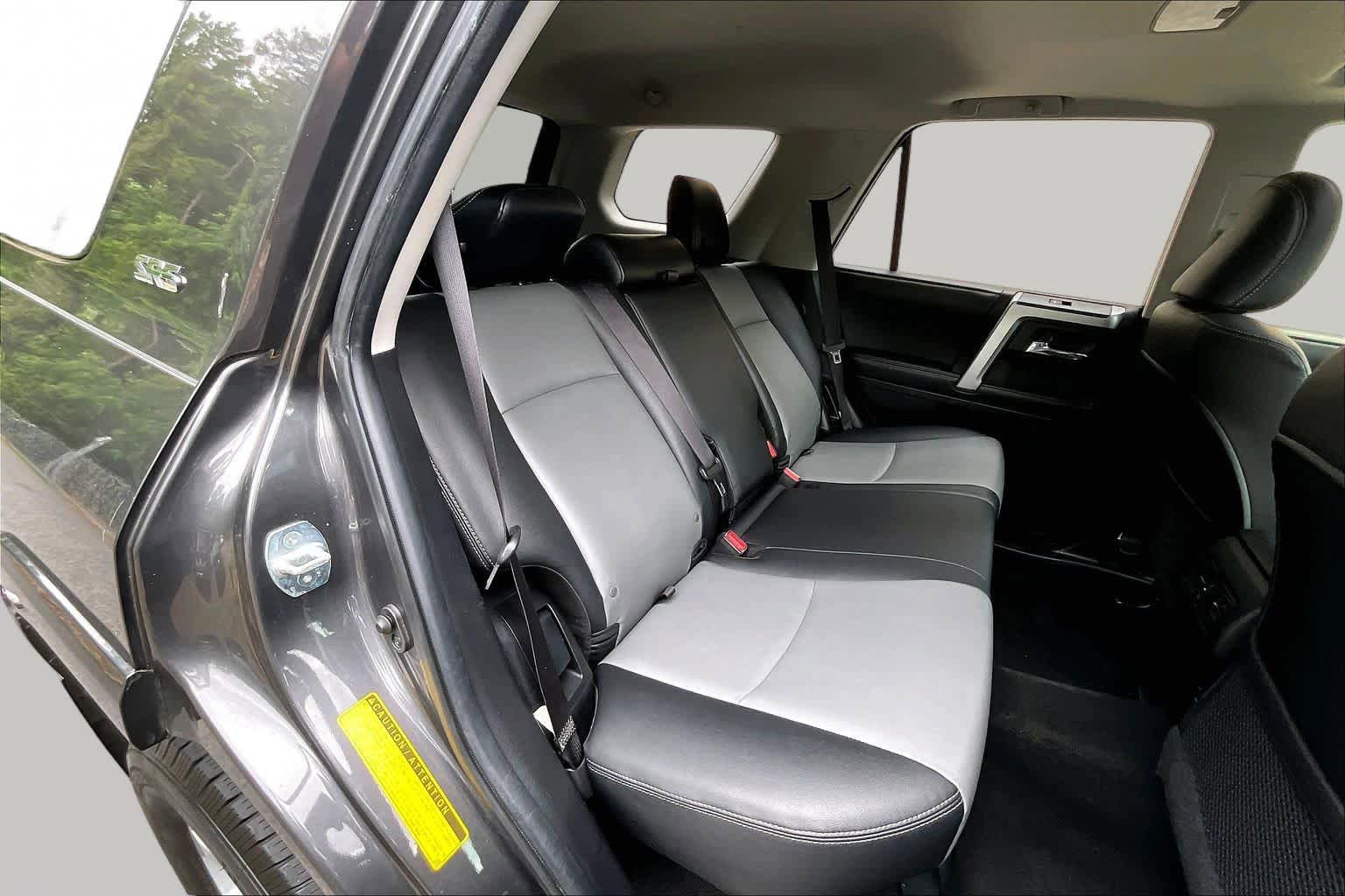 Used 2017 Toyota 4Runner SR5 Premium AWD/4WD image 20