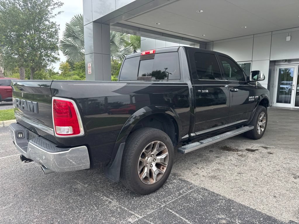 Used 2017 RAM 1500 Limited RWD image 3