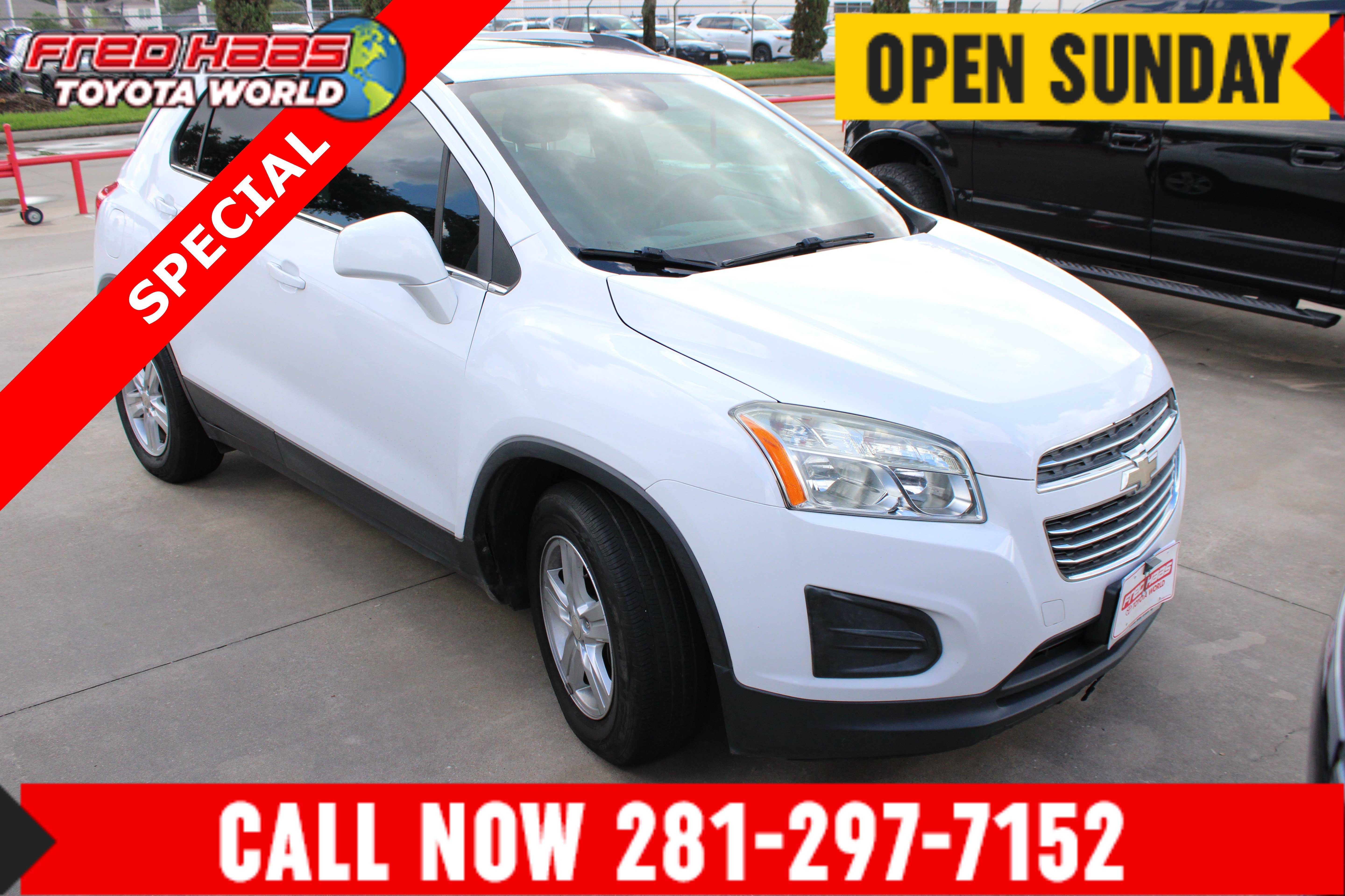 Used 2016 Chevrolet Trax LT w/ LT Sun and Sound Package