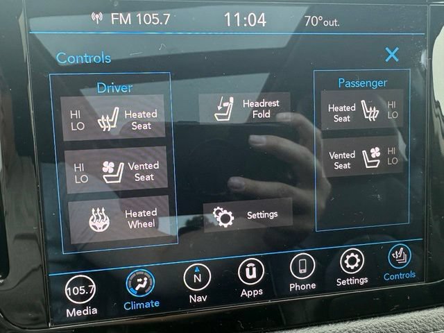 Used 2020 Chrysler Pacifica Limited FWD image 30