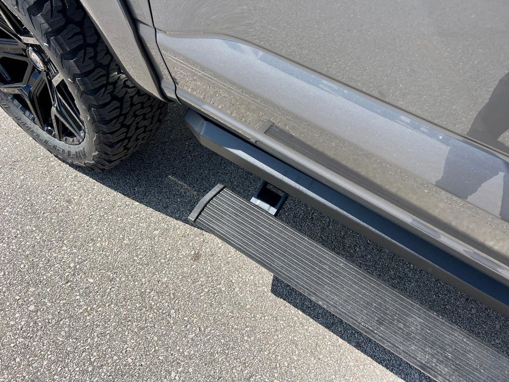 New 2025 Ford F150 Lariat w/ Equipment Group 501A Mid image 21