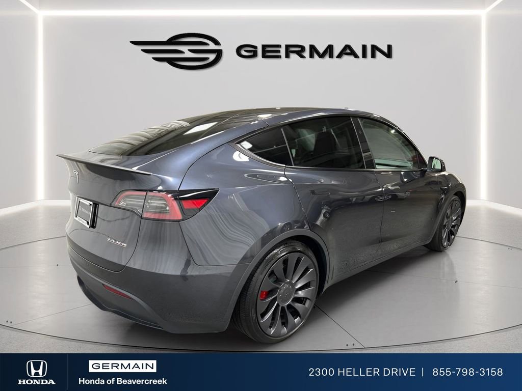 Used 2024 Tesla Model Y Performance image 9