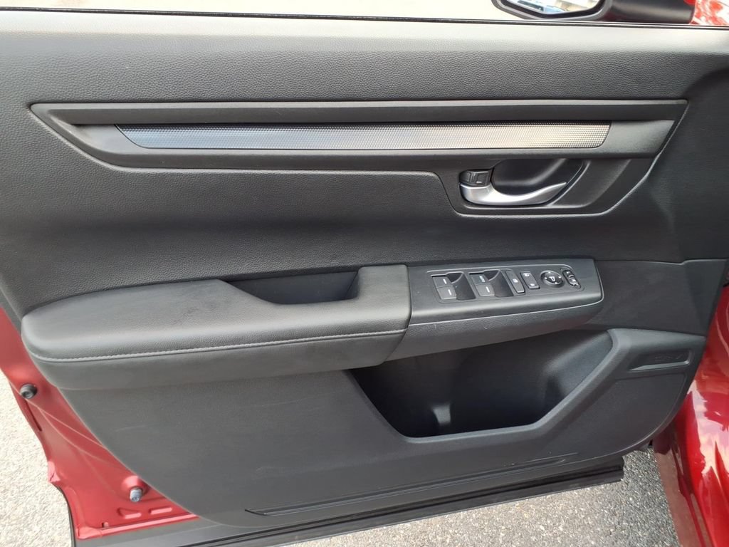 Used 2023 Honda CR-V LX image 15
