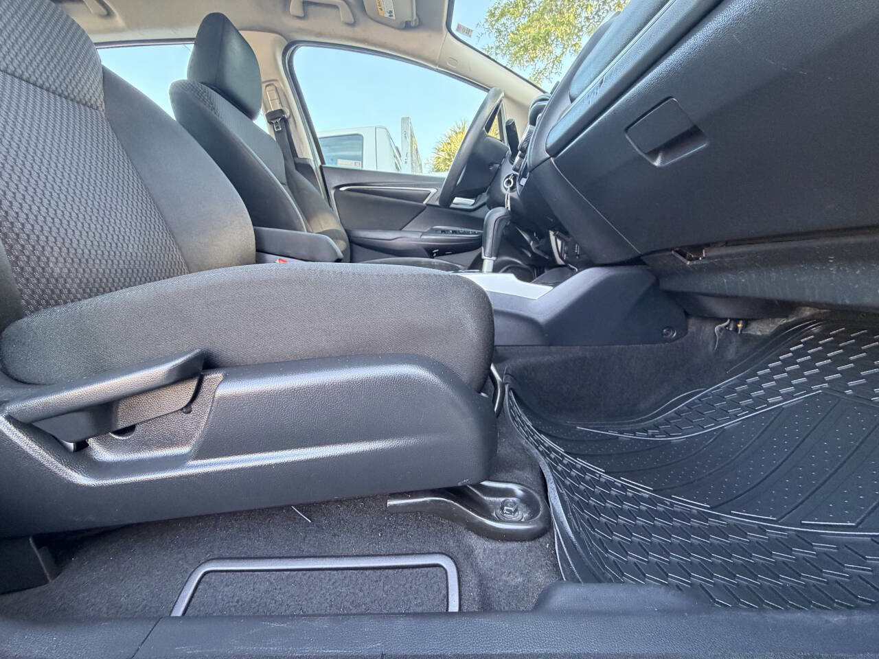 Used 2019 Honda Fit LX image 13