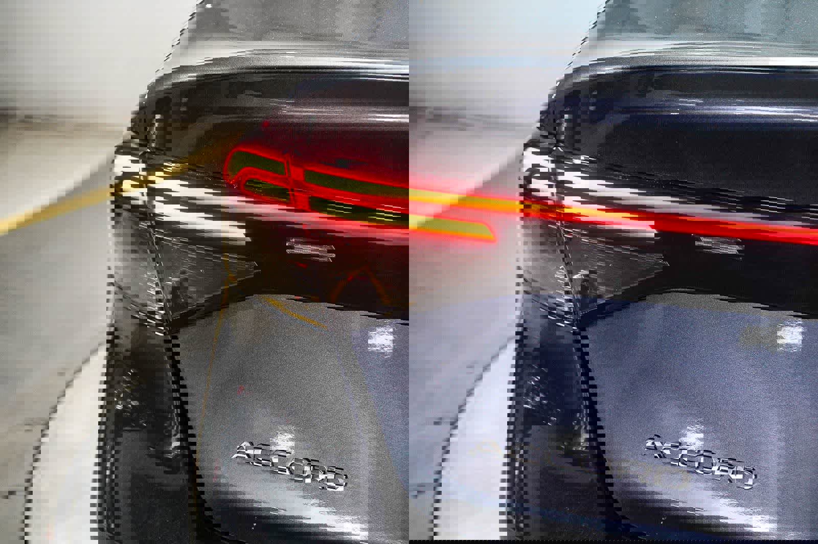 Used 2024 Honda Accord EX image 11