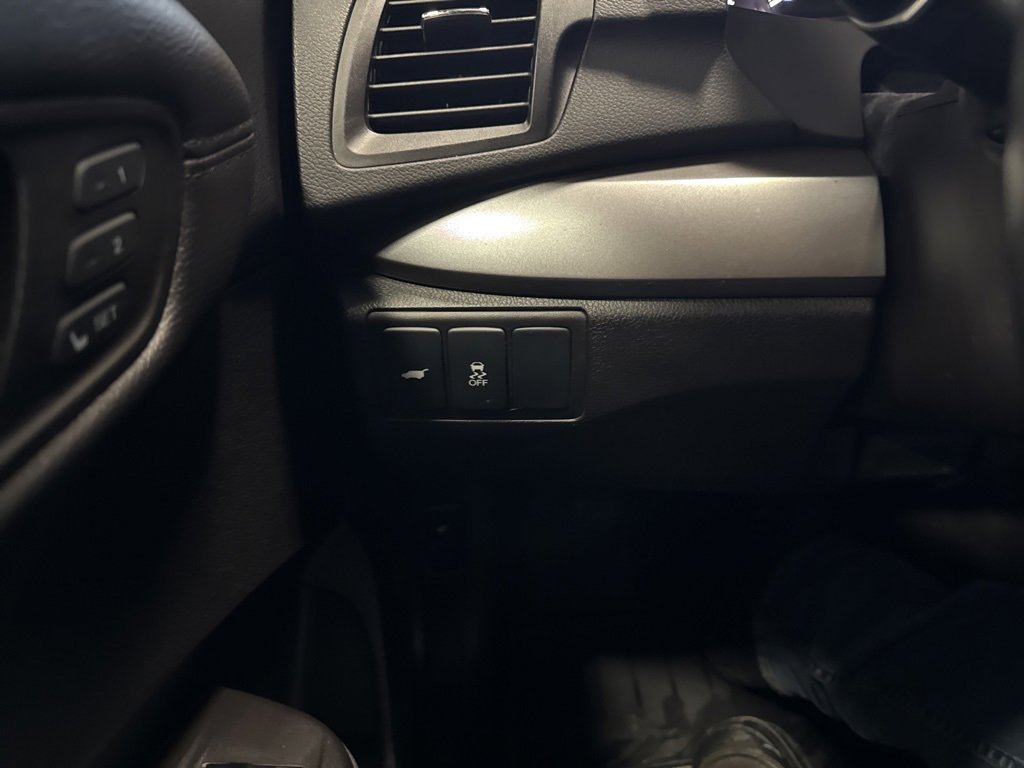 Used 2018 Acura RDX FWD image 25