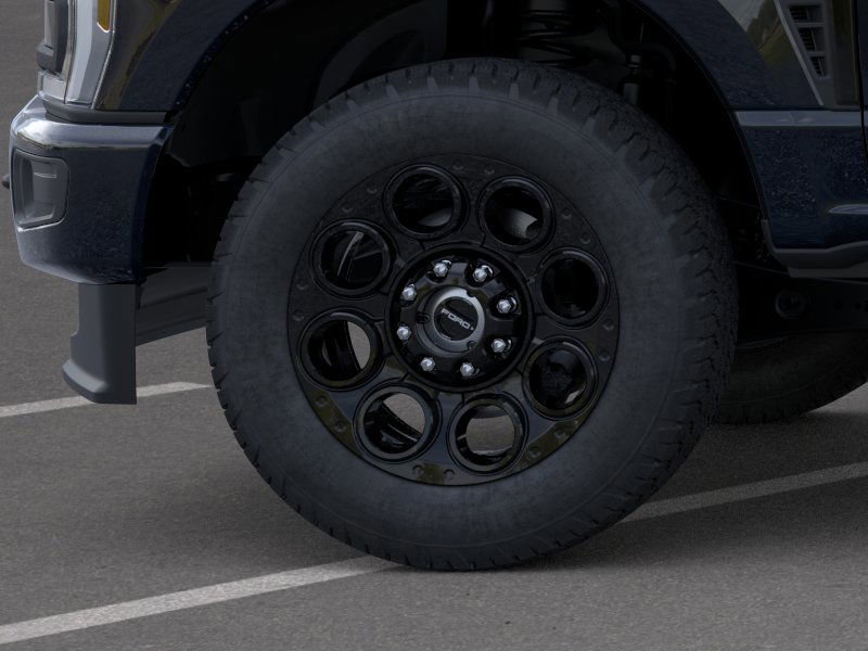 New 2025 Ford F350 XLT w/ Black Appearance Package image 19