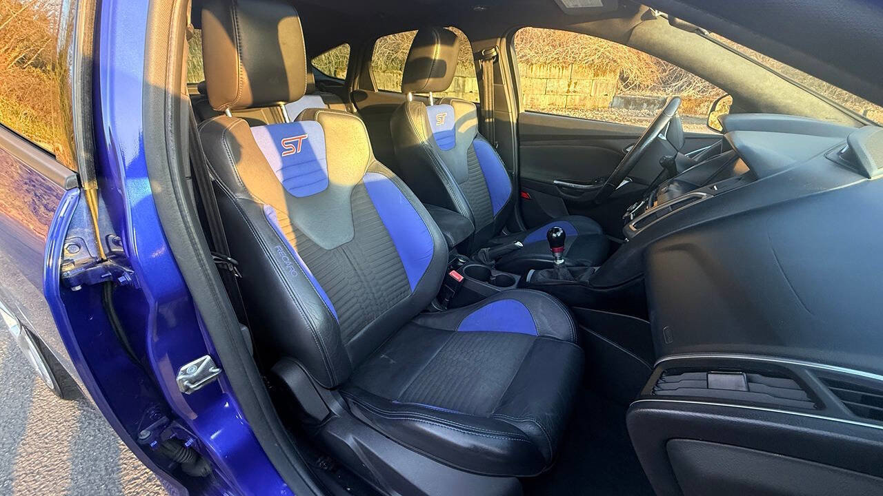 Used 2013 Ford Focus ST image 29