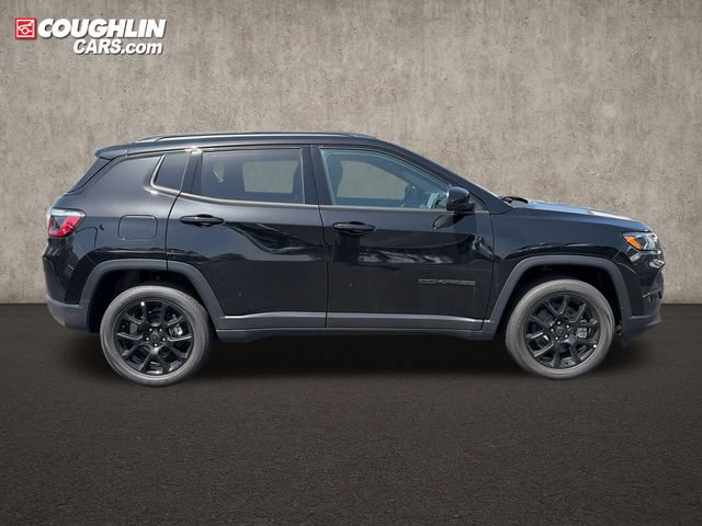 New 2026 Jeep Compass Latitude AWD/4WD image 9