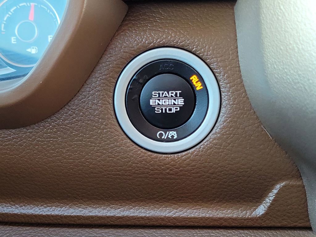 Used 2019 RAM 1500 Laramie w/ Bed Utility Group image 12