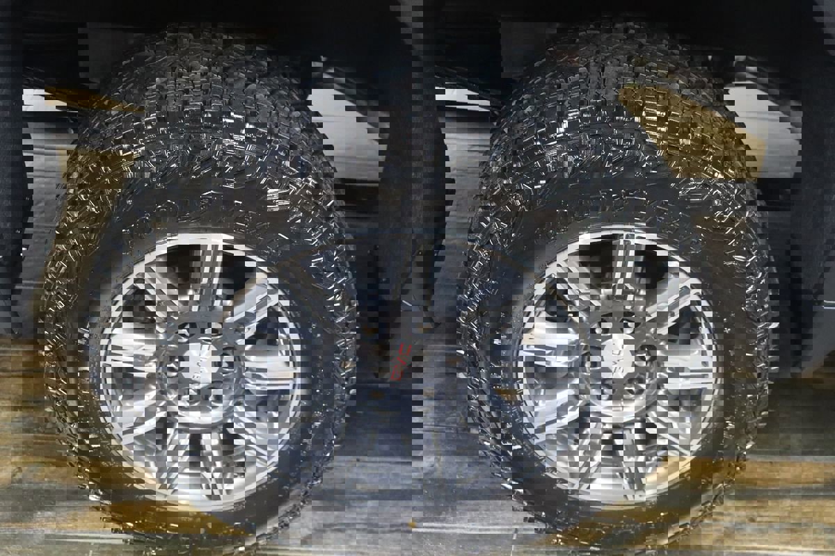 Used 2026 GMC Sierra 1500 AT4 w/ AT4 Premium Package image 39