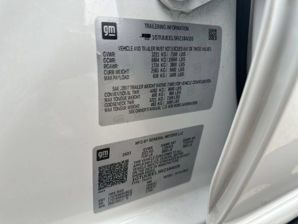 Used 2024 GMC Sierra 1500 AT4 w/ Technology Package AWD/4WD image 44