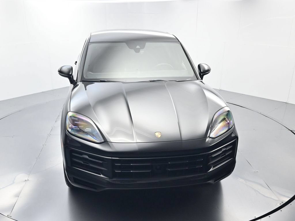 Certified 2024 Porsche Cayenne Coupe AWD/4WD image 43