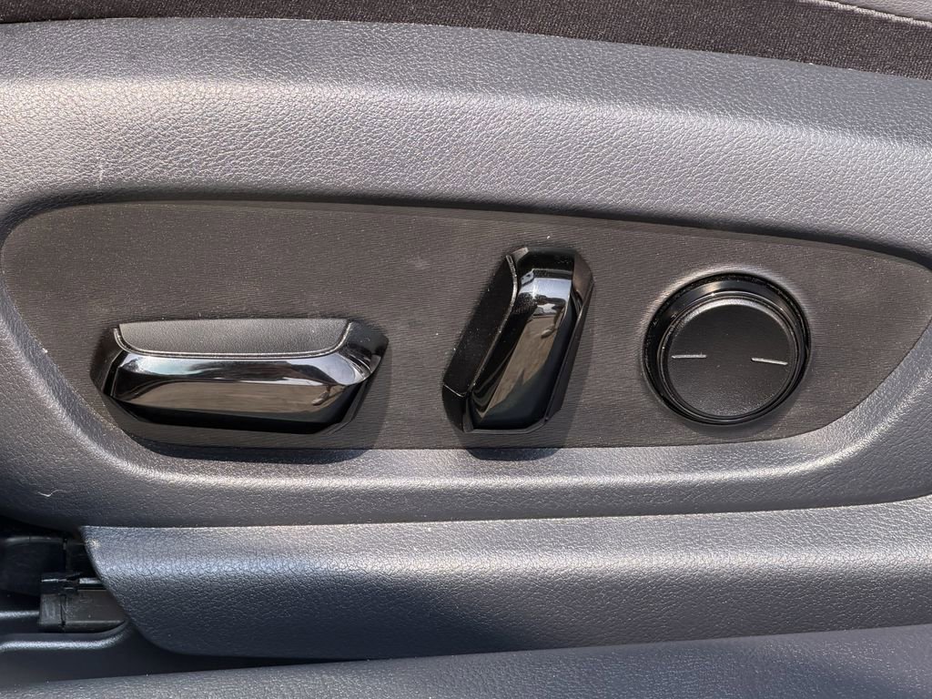 Used 2024 Lexus ES 350 w/ Accessory Package (Z2) FWD image 27