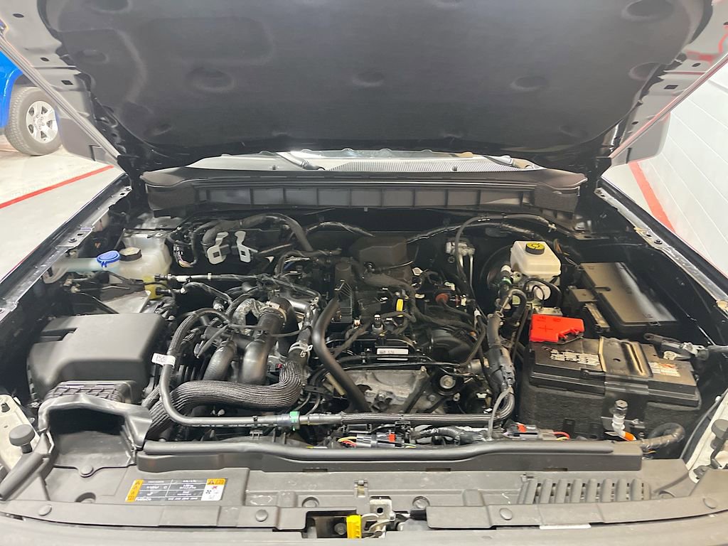 Used 2024 Ford Bronco Black Diamond image 27