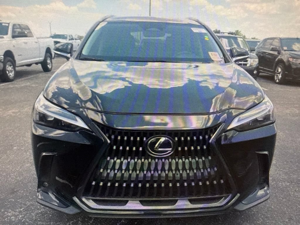 Used 2022 Lexus NX 250 FWD w/ Towing Package (2000 Lbs) image 11