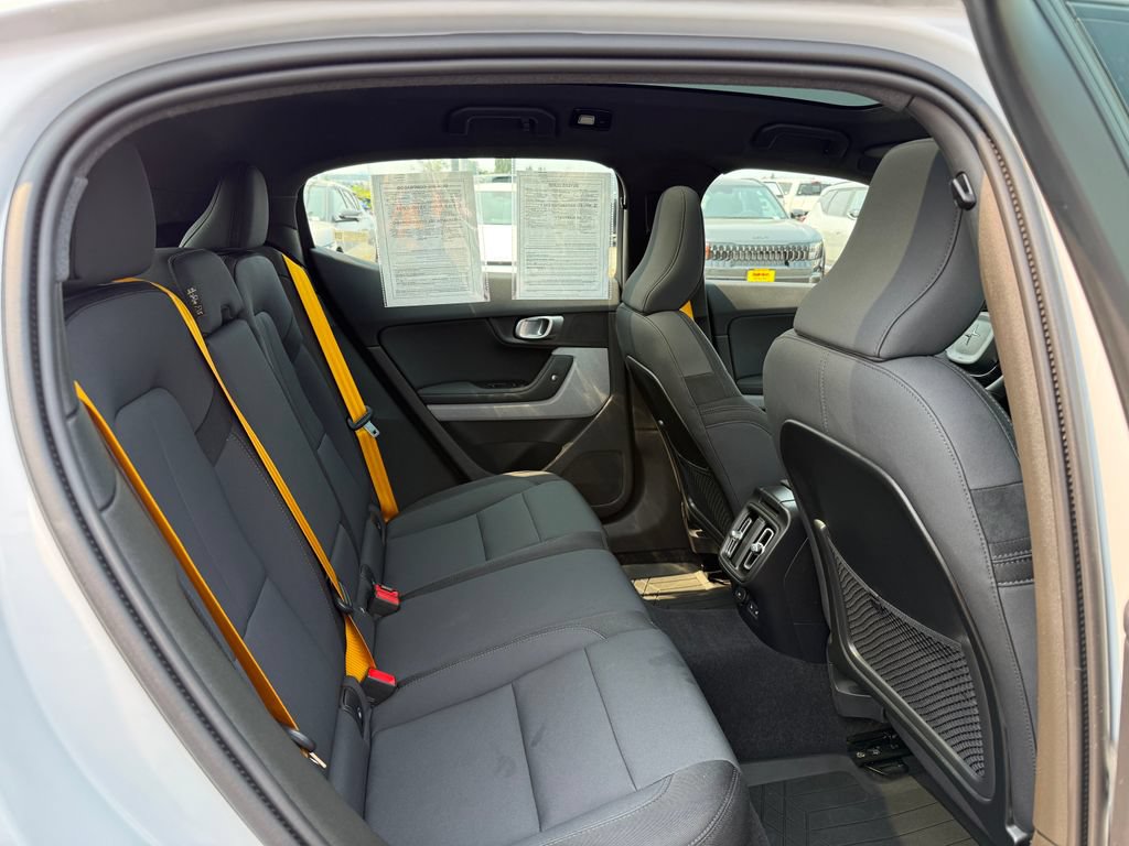 Used 2023 Polestar Polestar 2 w/ Pilot Pack AWD/4WD image 13
