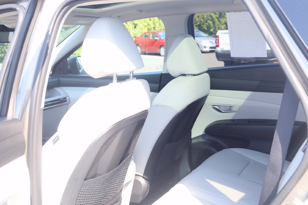 Used 2025 Hyundai Tucson SEL AWD/4WD image 27
