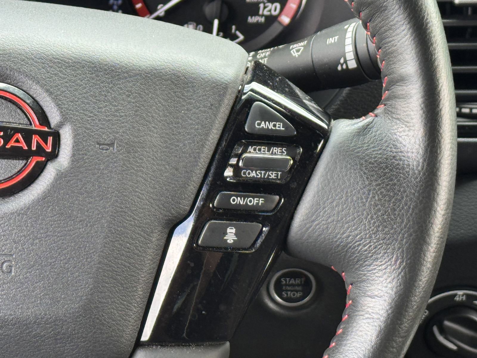 Used 2024 Nissan Frontier PRO-4X w/ Pro Convenience Package image 16