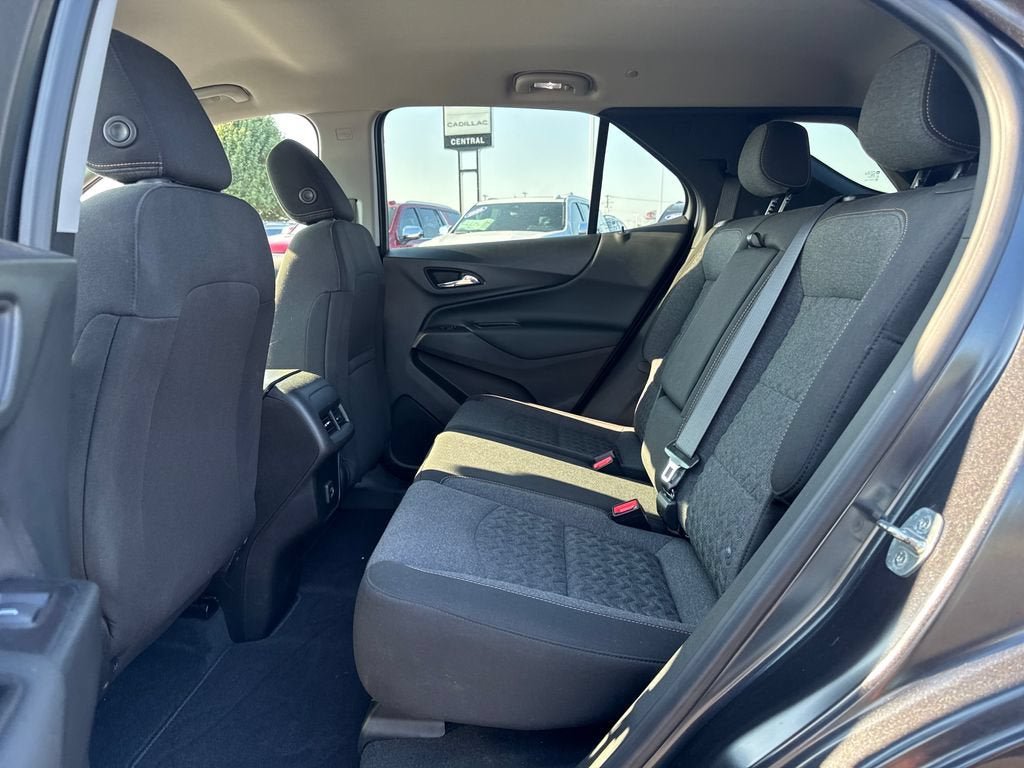 Used 2022 Chevrolet Equinox LT FWD image 13