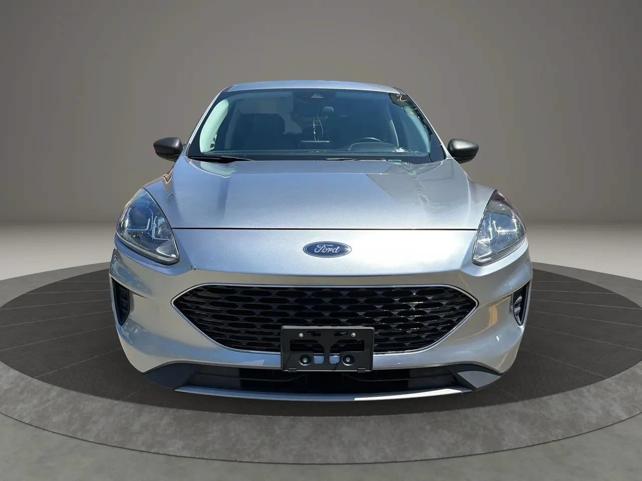 Used 2022 Ford Escape SE w/ Convenience Package AWD/4WD image 2