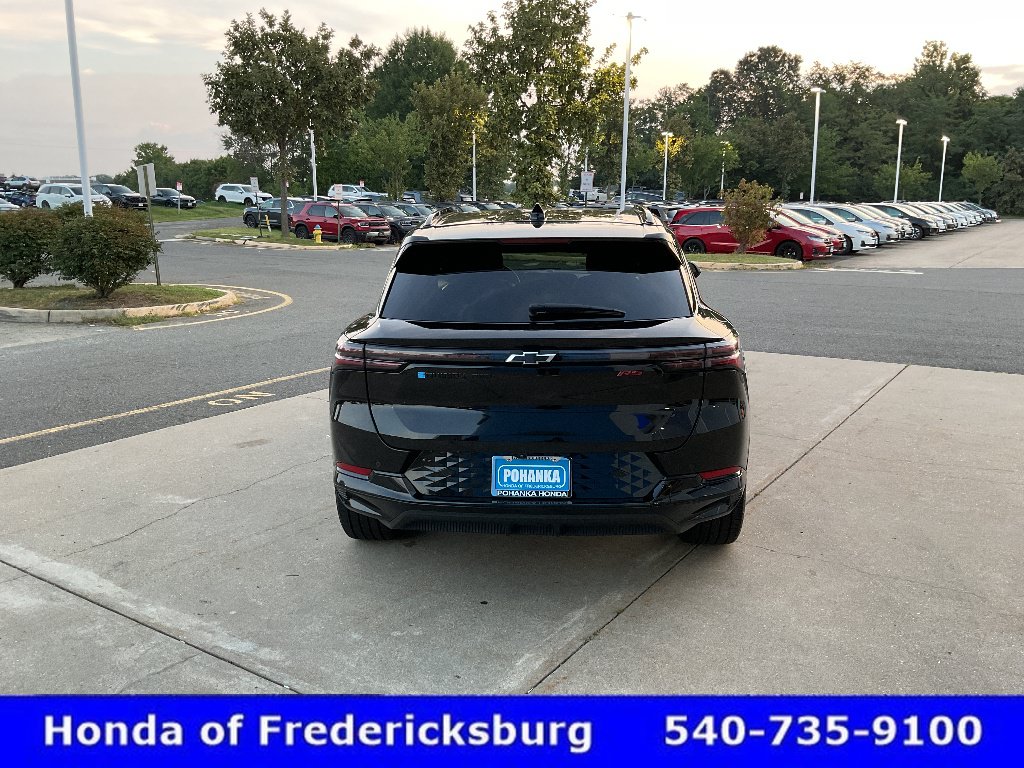 Used 2025 Chevrolet Equinox EV RS AWD/4WD image 5