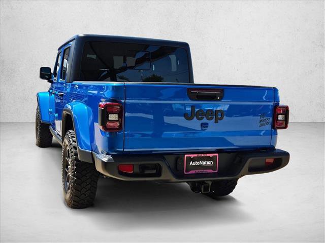 Used 2024 Jeep Gladiator Sport image 7