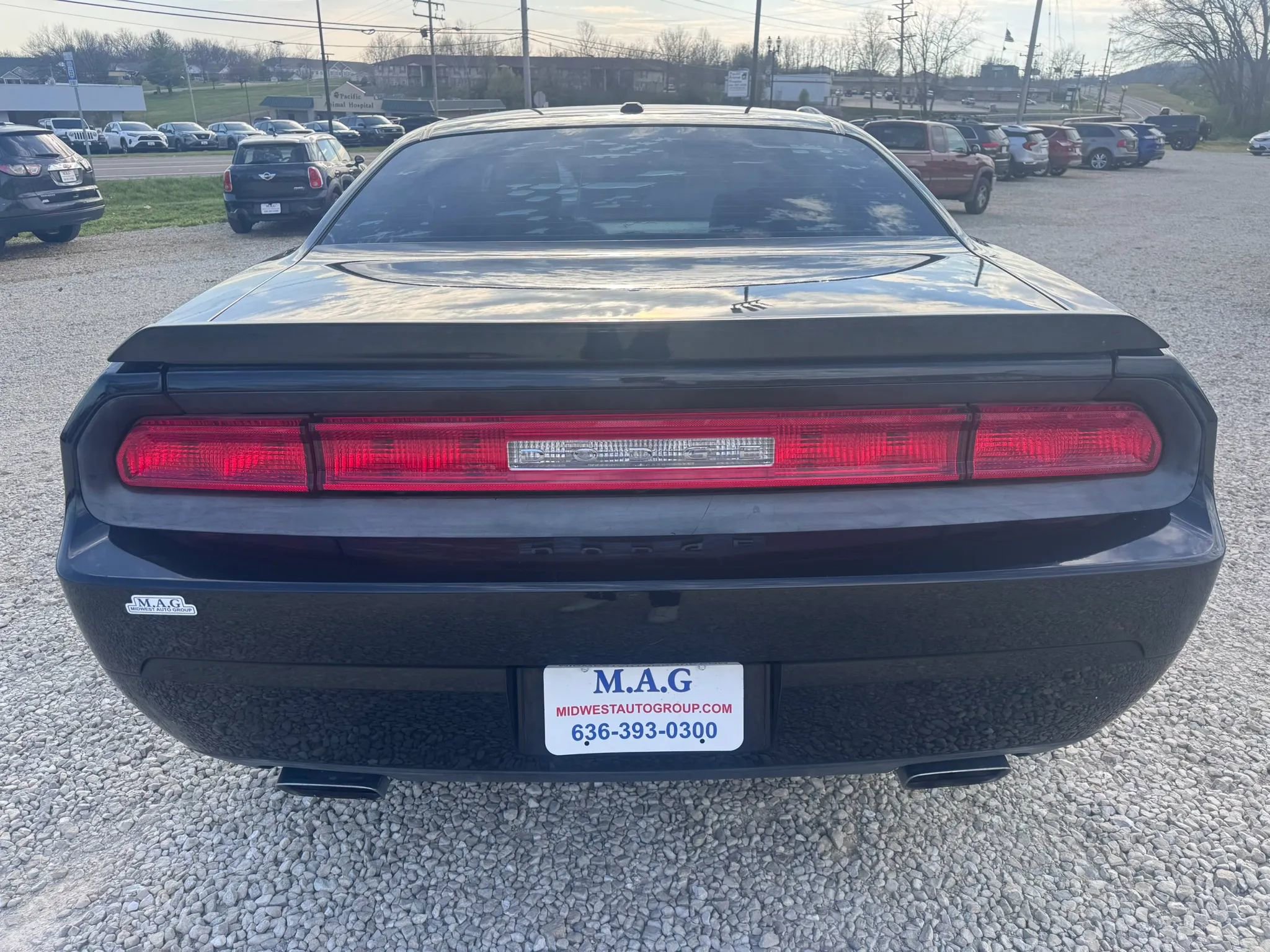 Used 2010 Dodge Challenger SE image 5