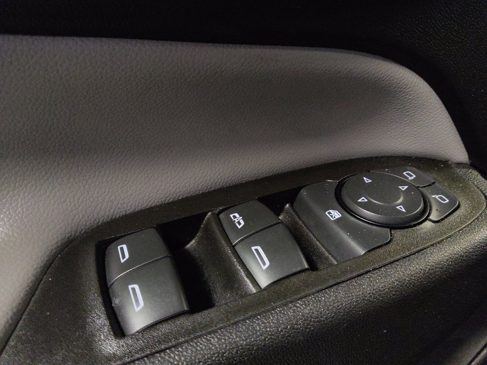 Used 2020 Chevrolet Equinox LS w/ LS Convenience Package FWD image 27