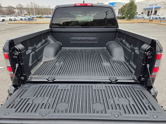 Used 2024 Nissan Frontier SV image 8
