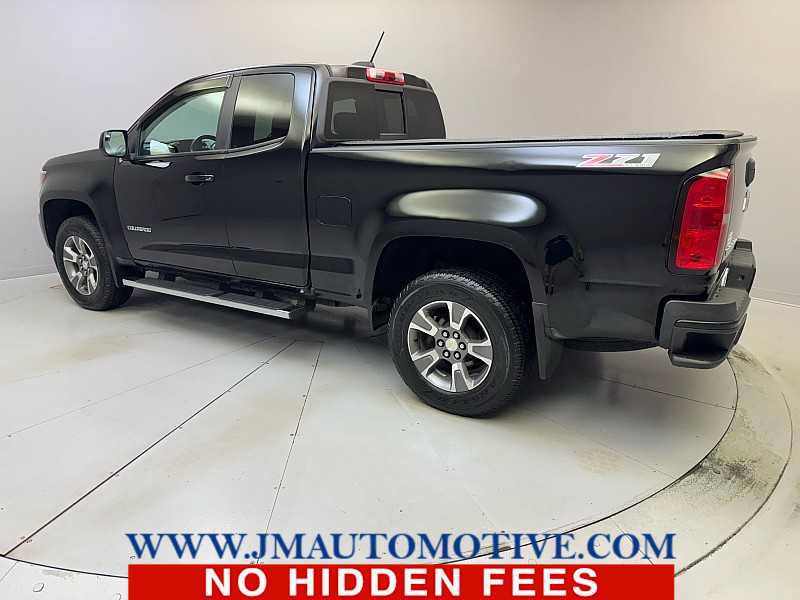 Used 2017 Chevrolet Colorado Z71 AWD/4WD image 3