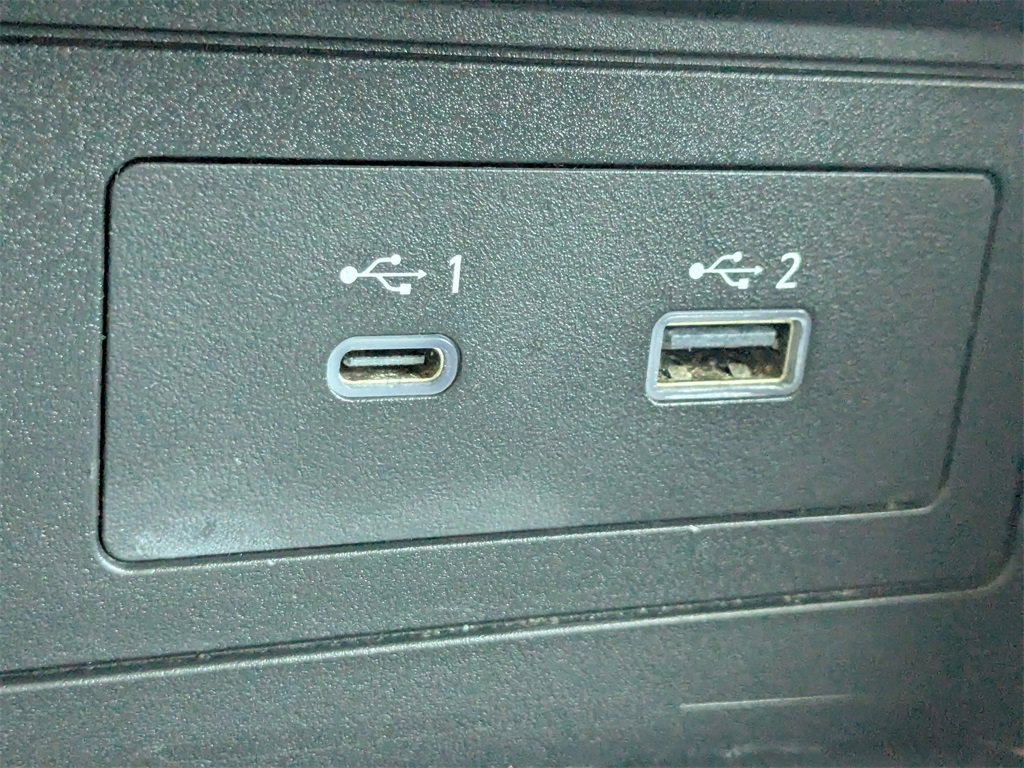 Used 2023 Nissan Armada Platinum w/ Cargo Package image 23