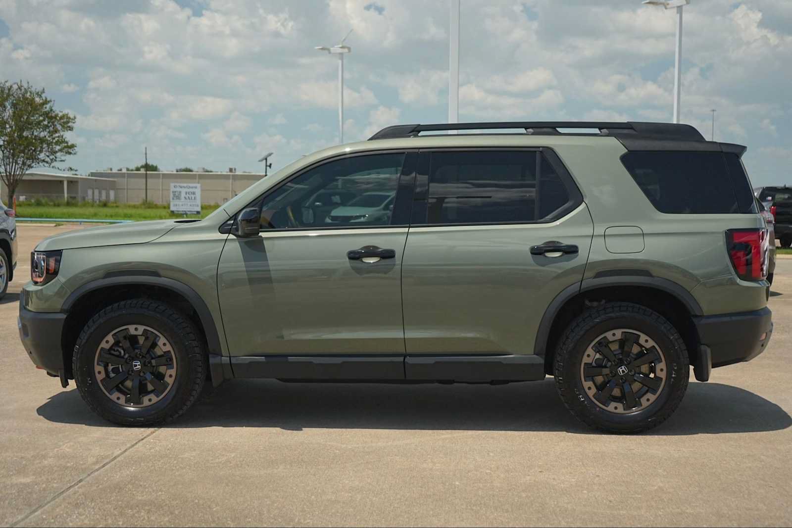Used 2026 Honda Passport TrailSport Elite image 3